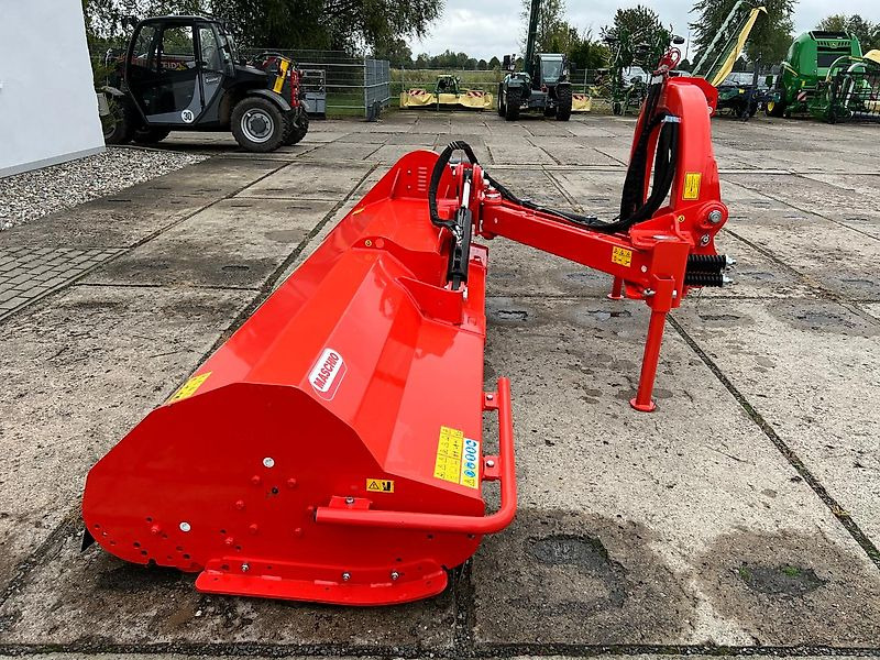 Maschio Giraffa XXL 260 NEU - Verge mower: picture 3 Maschio Giraffa XXL 260 NEU - Verge mower: picture 3