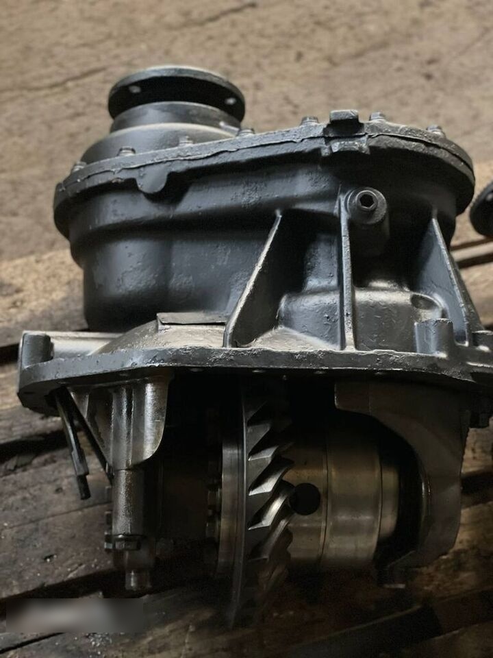 MAN HD 7, 13 Tonnen HPD 1382 - Differential gear for Truck: picture 3 MAN HD 7, 13 Tonnen HPD 1382 - Differential gear for Truck: picture 3