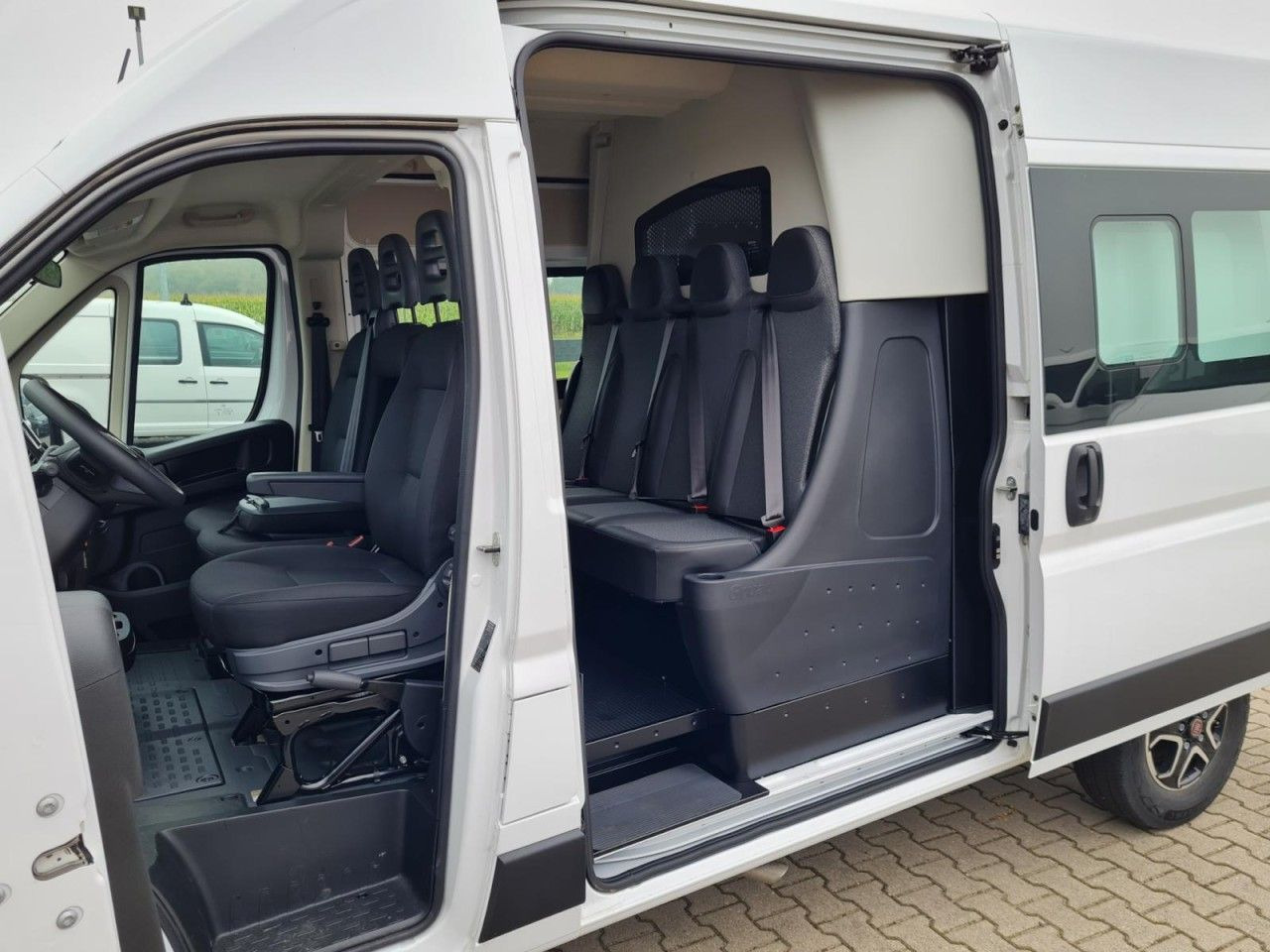 Panel van, Combi van Fiat Ducato 35 Kasten Doka 7-Sitze Maxi L2H2 ALU TEMP: picture 14