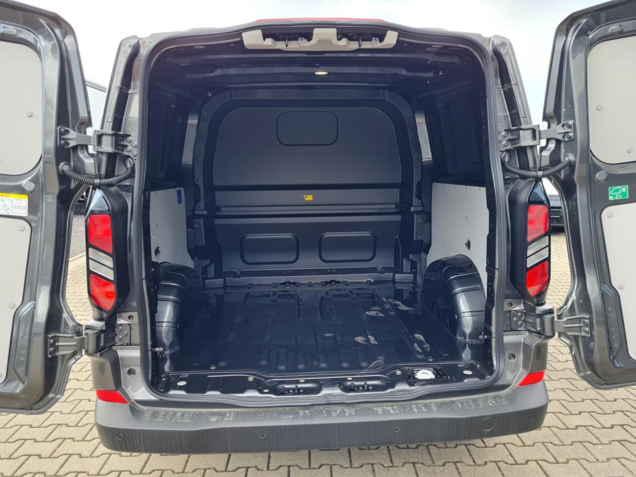 Small van, Combi van Ford Custom Kasten 320 L2 Trend Doka 5-Sitze KAMERA TEMPO: picture 7 Small van, Combi van Ford Custom Kasten 320 L2 Trend Doka 5-Sitze KAMERA TEMPO: picture 7