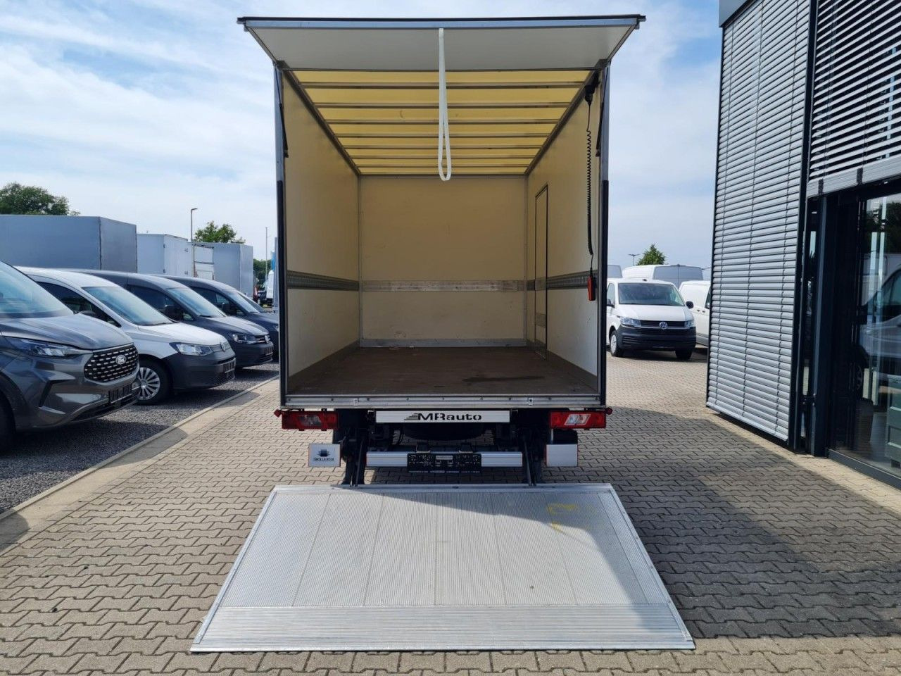 Ford Transit 350 Möbel Koffer LBW Trend AG KLIMA TEMP - Closed box van: picture 4 Ford Transit 350 Möbel Koffer LBW Trend AG KLIMA TEMP - Closed box van: picture 4