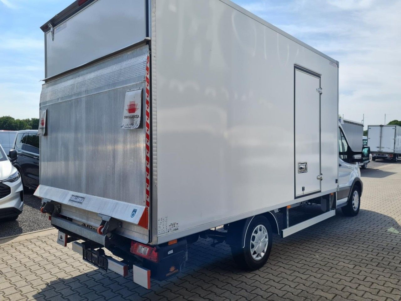 Ford Transit 350 Möbel Koffer LBW Trend AG KLIMA TEMP - Closed box van: picture 3 Ford Transit 350 Möbel Koffer LBW Trend AG KLIMA TEMP - Closed box van: picture 3