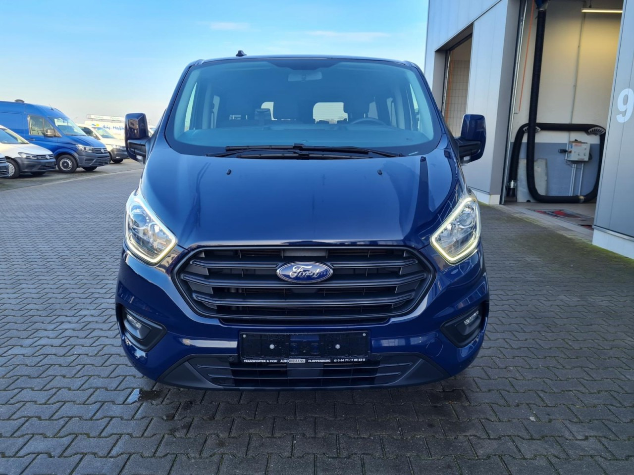 Ford Transit Custom Kombi 320 L2 Trend 9 Sitze PDC - Minibus, Passenger van: picture 2 Ford Transit Custom Kombi 320 L2 Trend 9 Sitze PDC - Minibus, Passenger van: picture 2