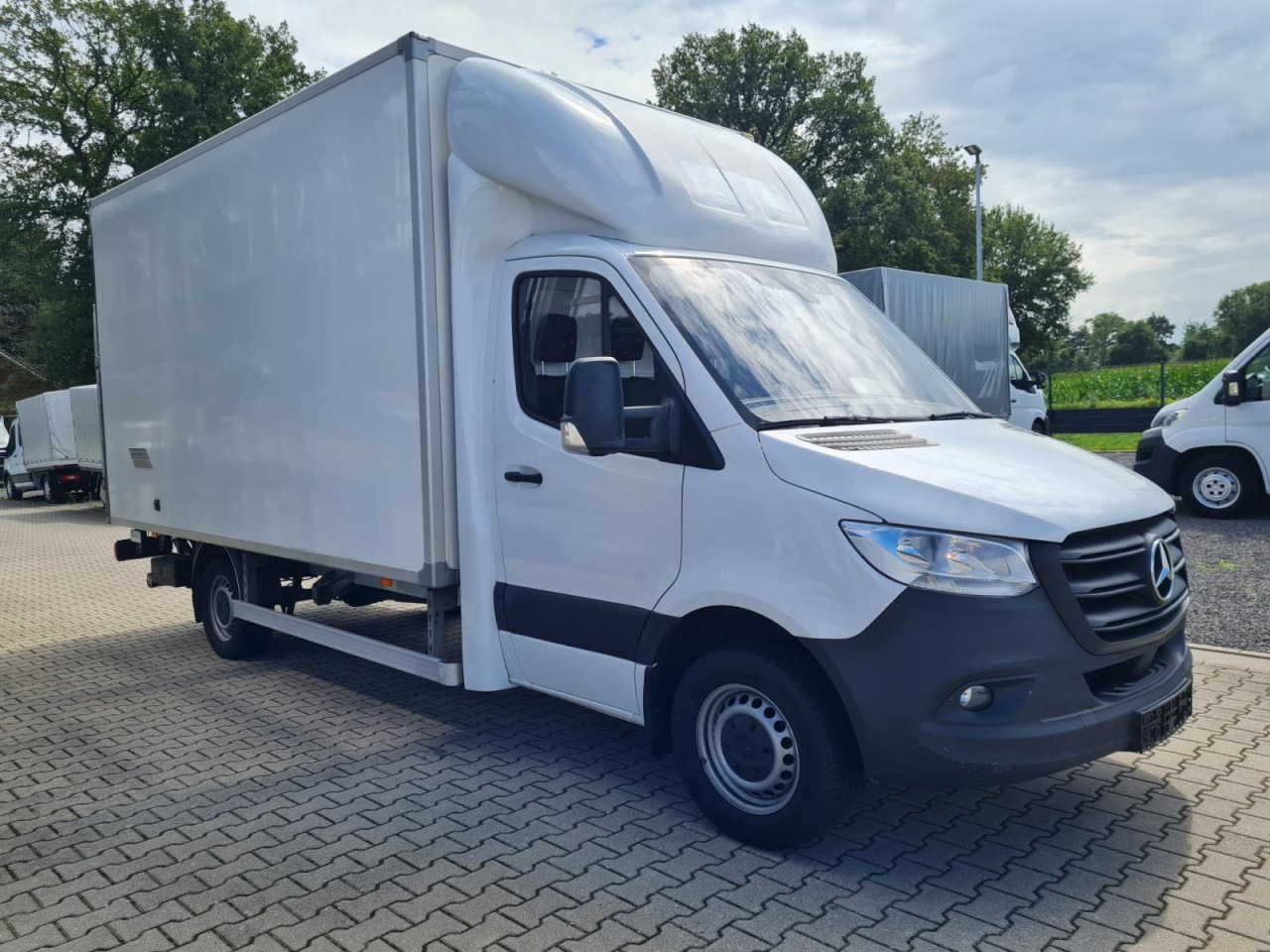 Mercedes-Benz Sprinter 315 CDI Koffer LBW RWD KLIMA TEMPOMAT - Closed box van: picture 3 Mercedes-Benz Sprinter 315 CDI Koffer LBW RWD KLIMA TEMPOMAT - Closed box van: picture 3