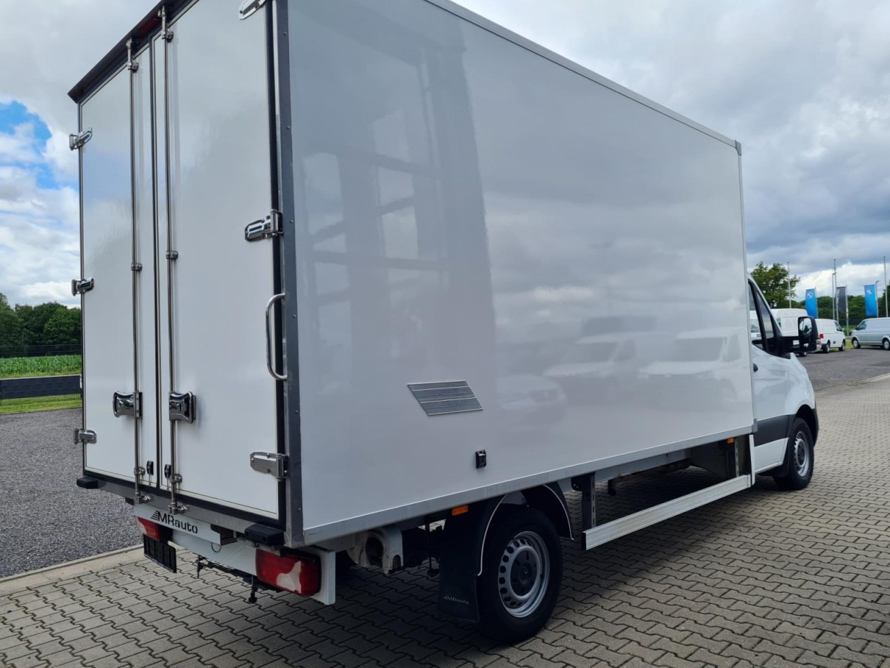 Mercedes-Benz Sprinter 315 CDi Möbel Koffer RWD KLIMA TEMPOMAT - Closed box van: picture 4 Mercedes-Benz Sprinter 315 CDi Möbel Koffer RWD KLIMA TEMPOMAT - Closed box van: picture 4
