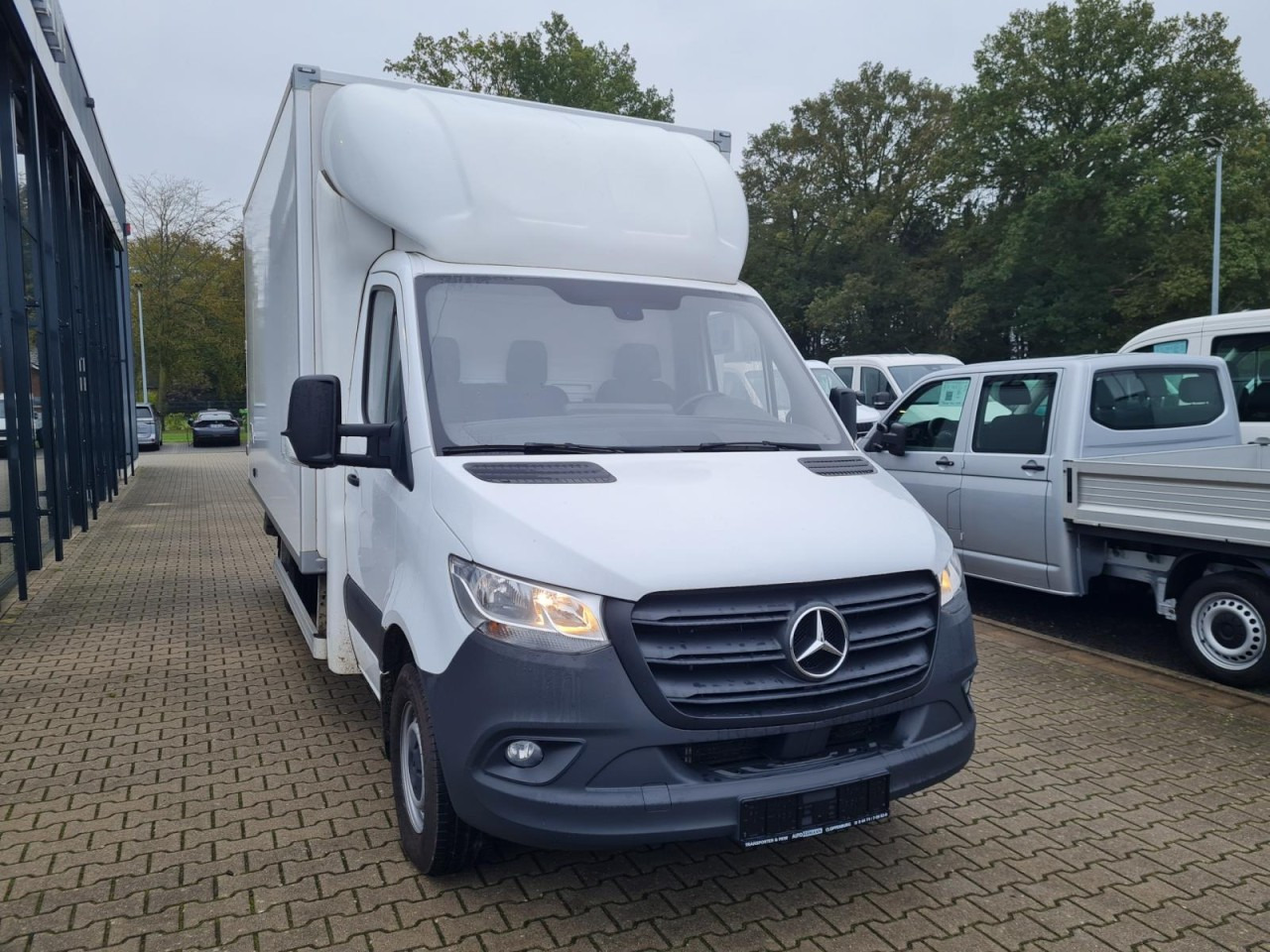 Mercedes-Benz Sprinter 315 RWD Möbel Koffer LBW KLIMA TEMPOMAT - Closed box van: picture 2 Mercedes-Benz Sprinter 315 RWD Möbel Koffer LBW KLIMA TEMPOMAT - Closed box van: picture 2