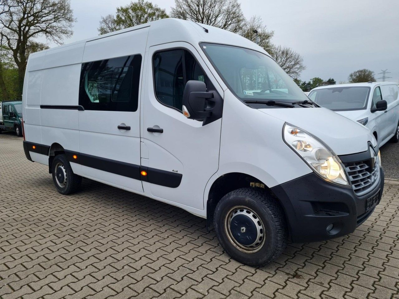 Renault Master 35 Kasten LR Doka 6-Sitze 4x4 Allrad AHK - Panel van, Combi van: picture 3 Renault Master 35 Kasten LR Doka 6-Sitze 4x4 Allrad AHK - Panel van, Combi van: picture 3
