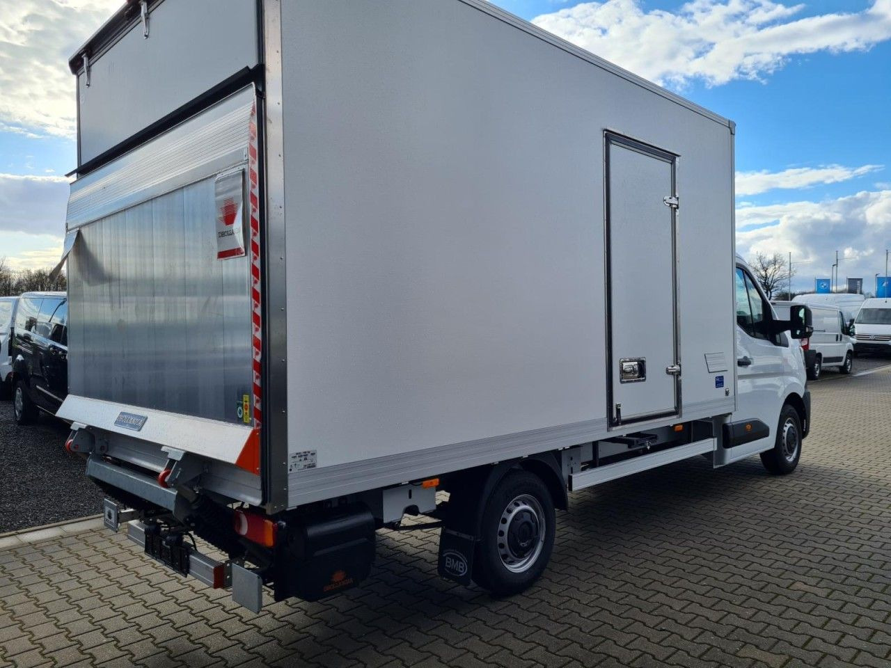 Renault Master 35 New Möbel Koffer LBW LUFTFEDERUNG KAME - Closed box van: picture 4 Renault Master 35 New Möbel Koffer LBW LUFTFEDERUNG KAME - Closed box van: picture 4