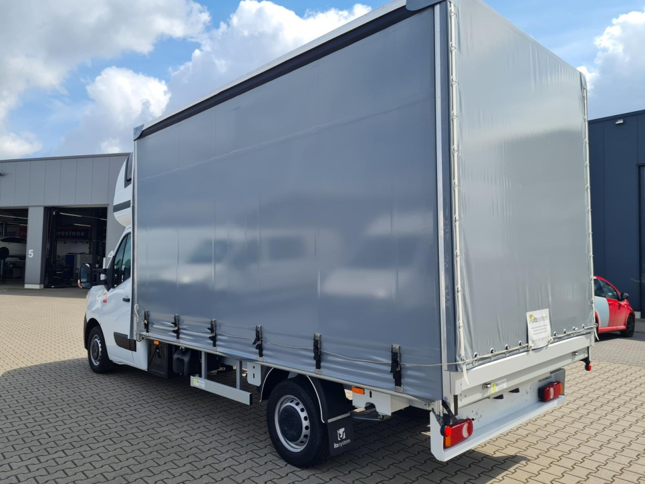 Renault Master 35 Pritsche Schiebe Plane Schlafkab. STHZ - Curtain side van: picture 5 Renault Master 35 Pritsche Schiebe Plane Schlafkab. STHZ - Curtain side van: picture 5