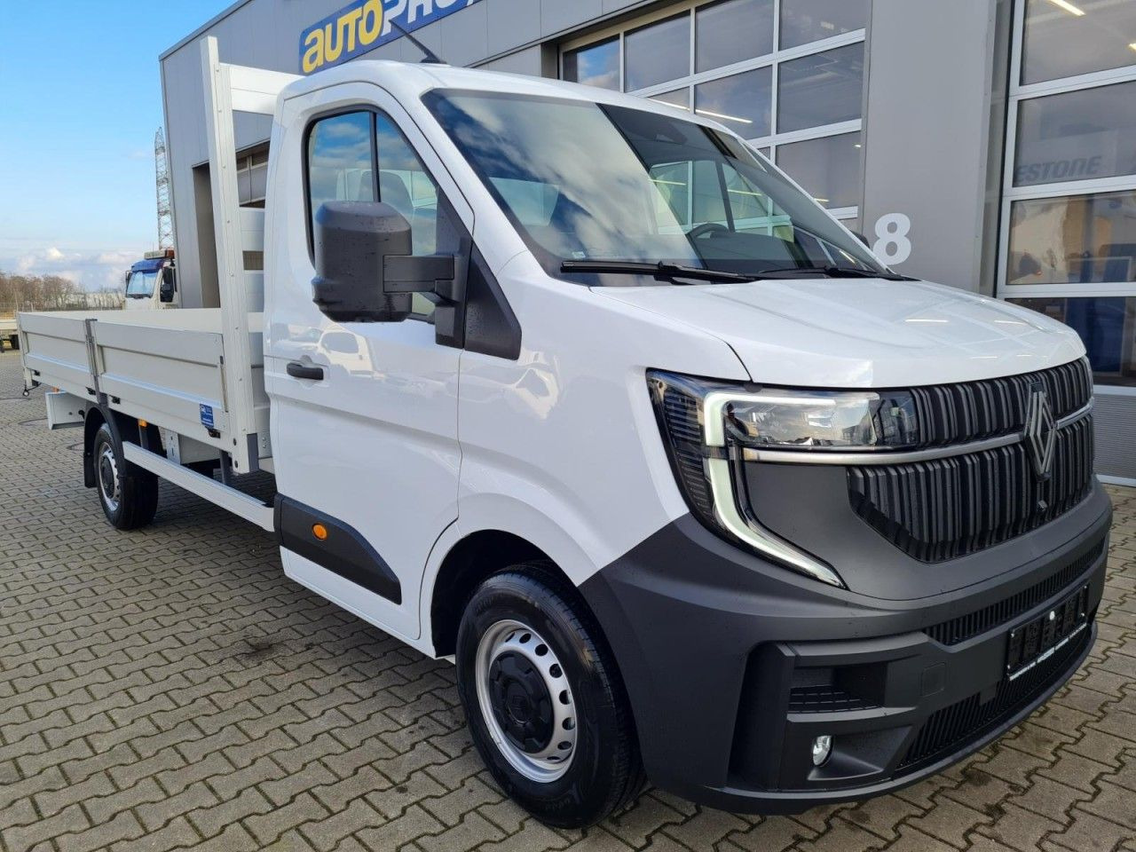 Renault Master New 35 Pritsche lang KLIMA KOMFORT TEMPOM - Open body delivery van: picture 3 Renault Master New 35 Pritsche lang KLIMA KOMFORT TEMPOM - Open body delivery van: picture 3