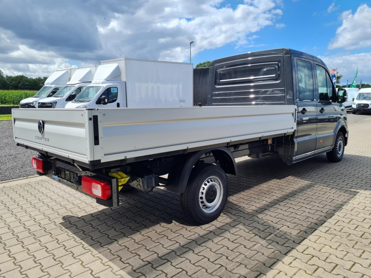 Volkswagen Crafter 35 DOKA 7-Sitze Maxi L4 KLIMA TEMPOMAT - Open body delivery van, Combi van: picture 5 Volkswagen Crafter 35 DOKA 7-Sitze Maxi L4 KLIMA TEMPOMAT - Open body delivery van, Combi van: picture 5