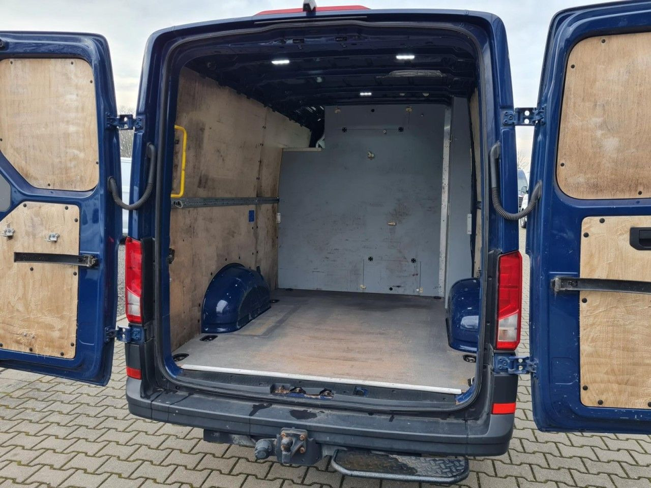 Panel van, Combi van Volkswagen Crafter 35 Kasten Plus Doka mixto NAVI AHK 6 Sit: picture 24