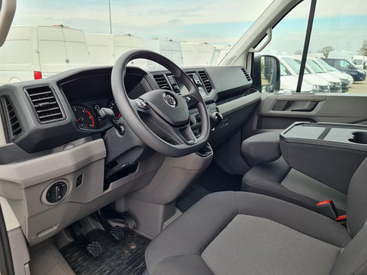 Panel van Volkswagen Crafter 35 Kasten lang L4H2 KLIMA NAVI_APP HOLZB: picture 7