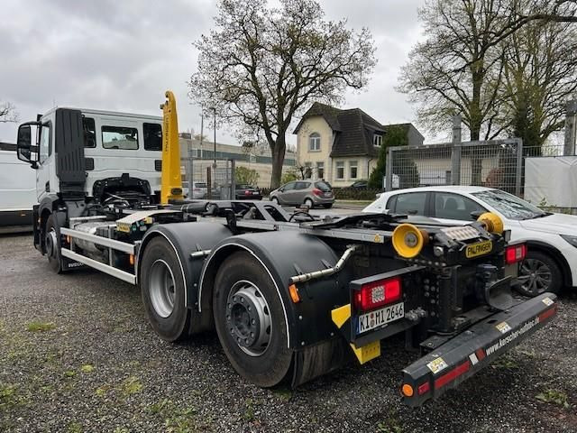Iveco X-WAY AD280X46Y/PS ON Palfinger PH T20 SLD5 3... - Hook lift truck: picture 5 Iveco X-WAY AD280X46Y/PS ON Palfinger PH T20 SLD5 3... - Hook lift truck: picture 5