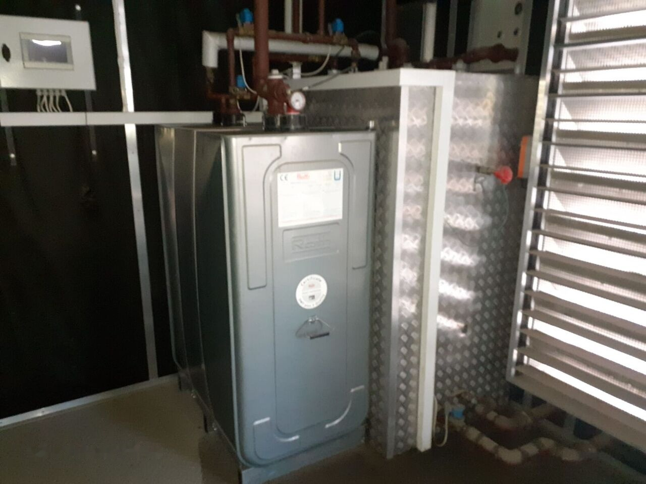Stamford Generator Cummins STAMFORD 1600 KVA 2015 rok . Agregaty Prądotwó - Generator set: picture 5 Stamford Generator Cummins STAMFORD 1600 KVA 2015 rok . Agregaty Prądotwó - Generator set: picture 5