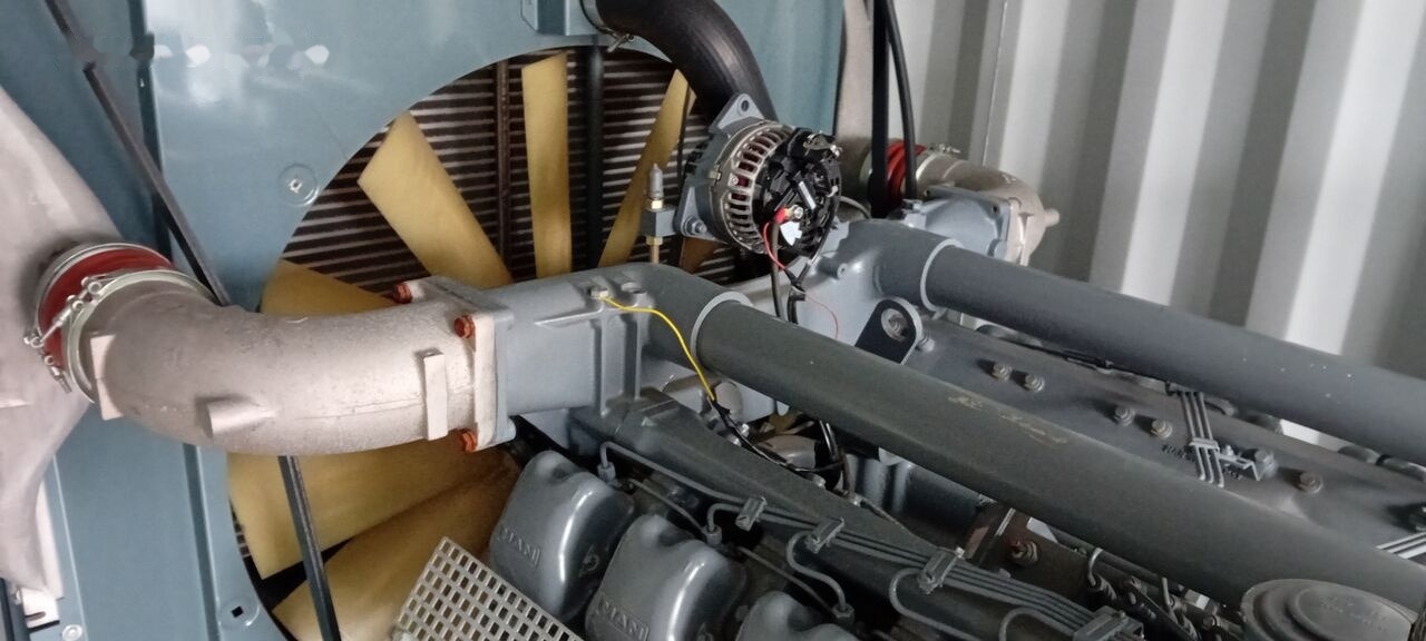 Stamford New - Generator set: picture 2 Stamford New - Generator set: picture 2