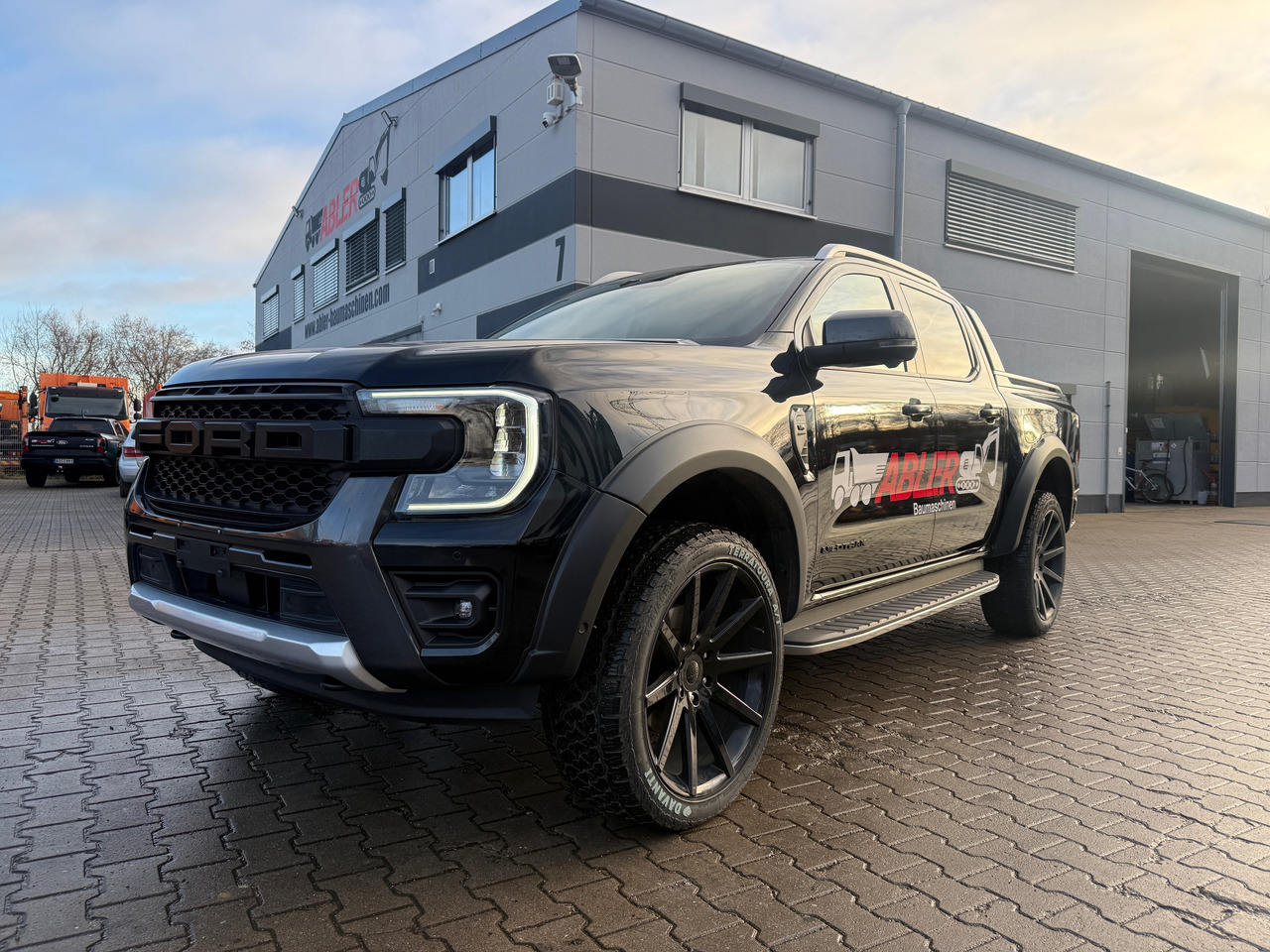 Ford Ranger Wildtrak 3.0 V6 Raptor Optik VOLL - Car: picture 3 Ford Ranger Wildtrak 3.0 V6 Raptor Optik VOLL - Car: picture 3