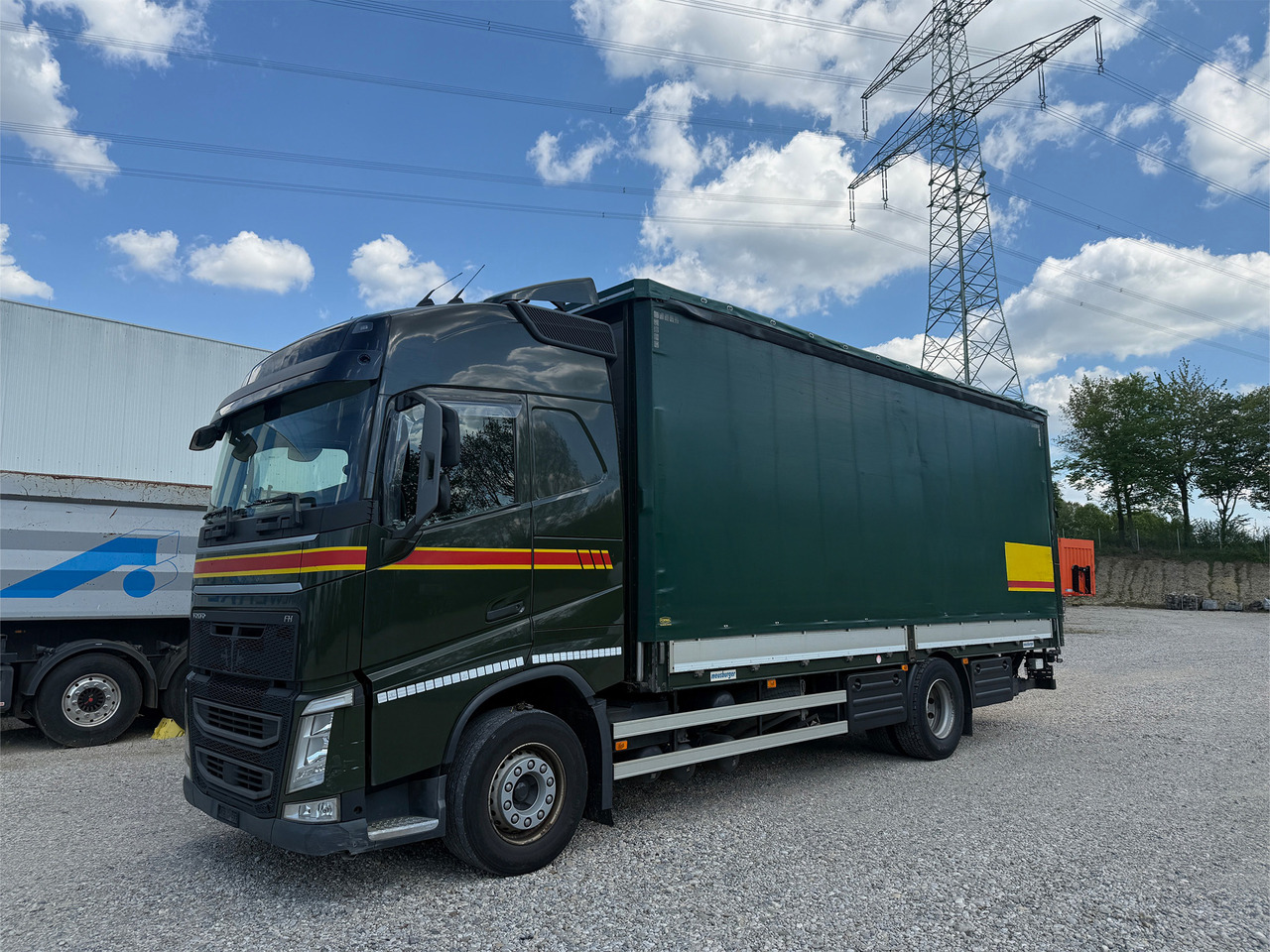 Volvo FH460 Pritsche Plane LBW Klima Retarder - Curtain side truck: picture 2 Volvo FH460 Pritsche Plane LBW Klima Retarder - Curtain side truck: picture 2
