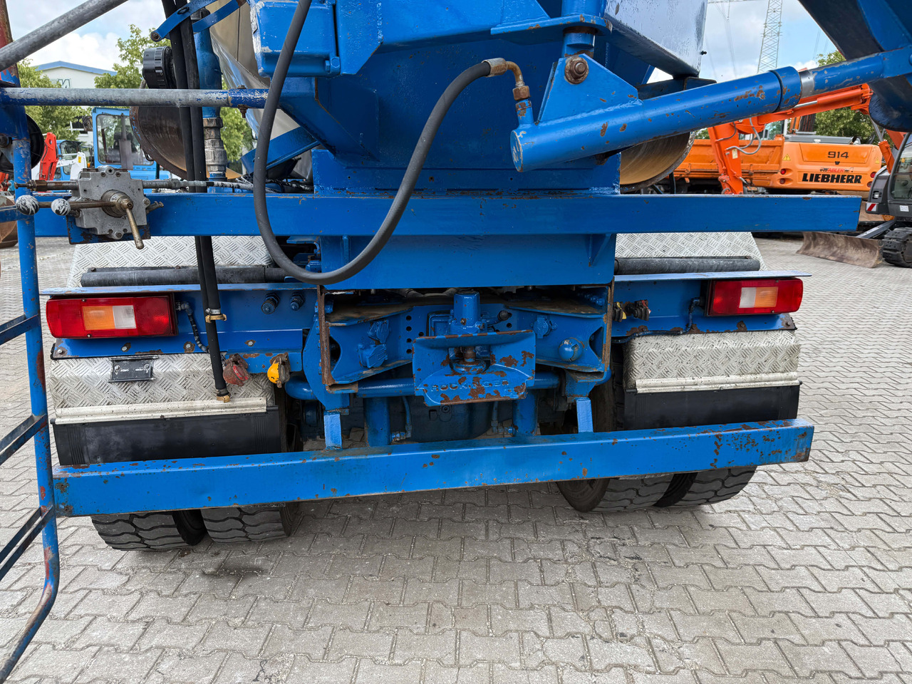 Volvo FM420 Wechselsystem Kipper Betonmischer - Concrete mixer truck: picture 5 Volvo FM420 Wechselsystem Kipper Betonmischer - Concrete mixer truck: picture 5