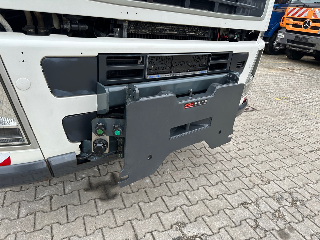 Tipper Volvo FM440 3-Seiten-Kipper mit Bordmatic 6x4 Winterdienst: picture 10