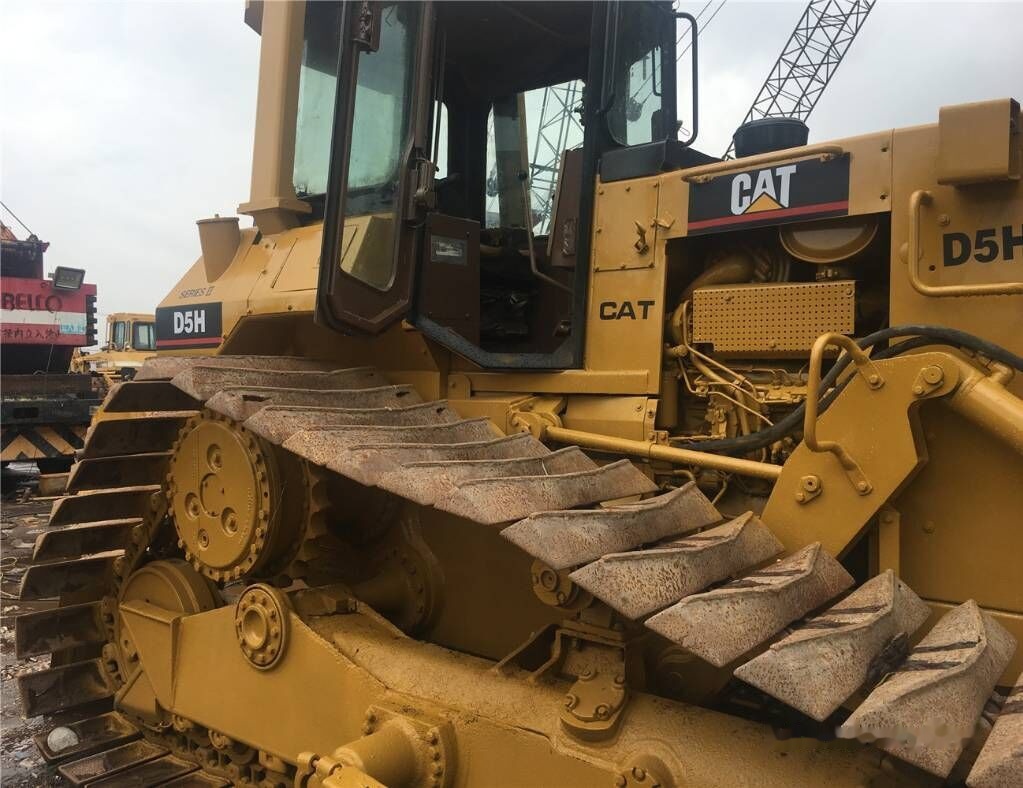 Caterpillar D 5 H - Bulldozer: picture 4 Caterpillar D 5 H - Bulldozer: picture 4