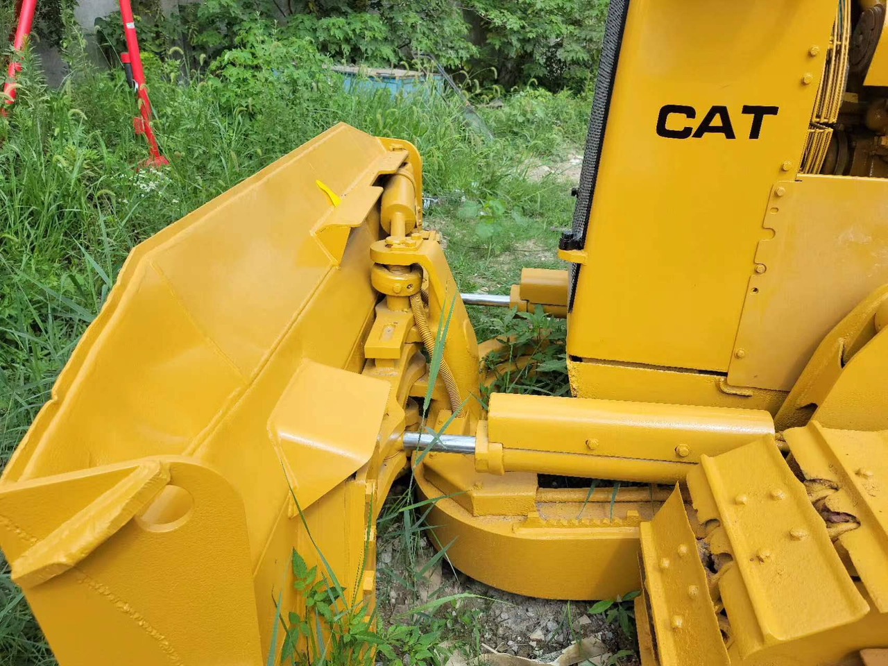 Caterpillar D4H - Bulldozer: picture 5 Caterpillar D4H - Bulldozer: picture 5