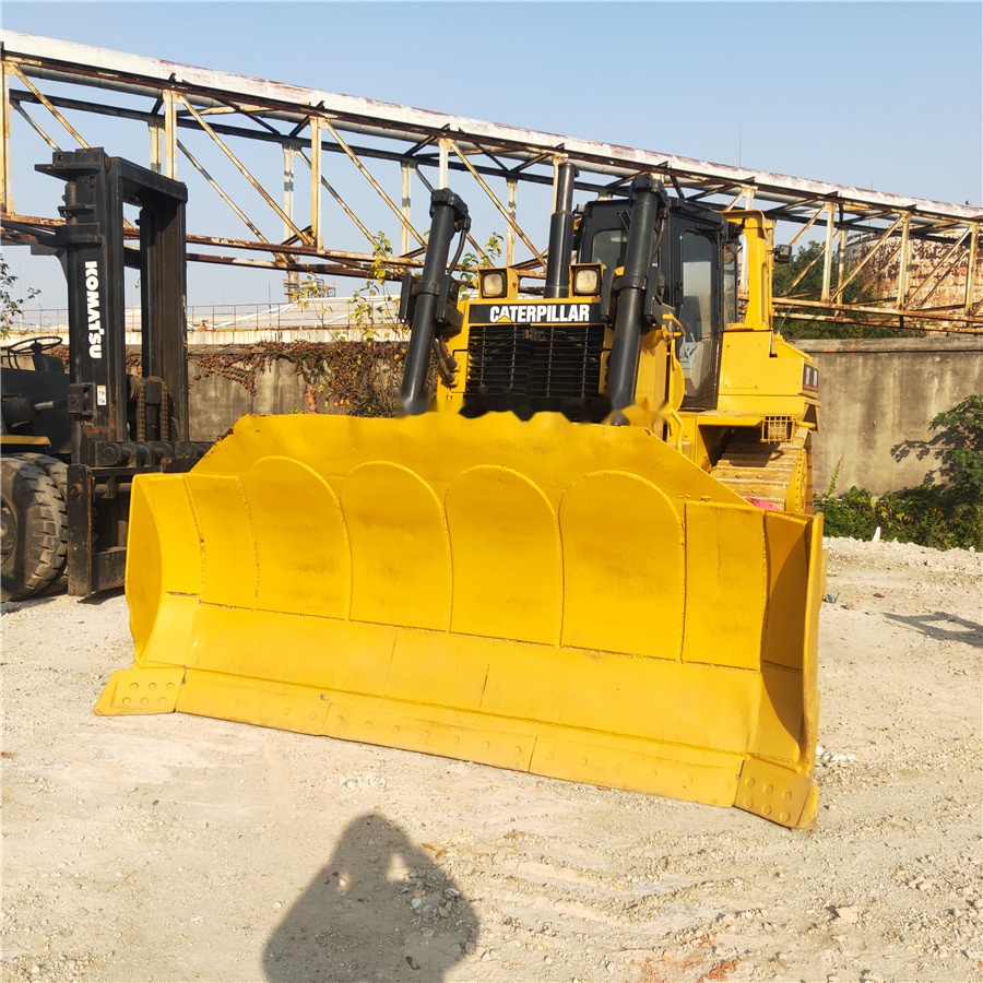 Caterpillar D7H - Bulldozer: picture 1 Caterpillar D7H - Bulldozer: picture 1