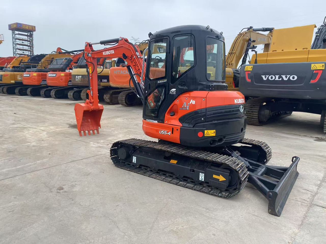 Mini excavator KUBOTA U55: picture 7 Mini excavator KUBOTA U55: picture 7