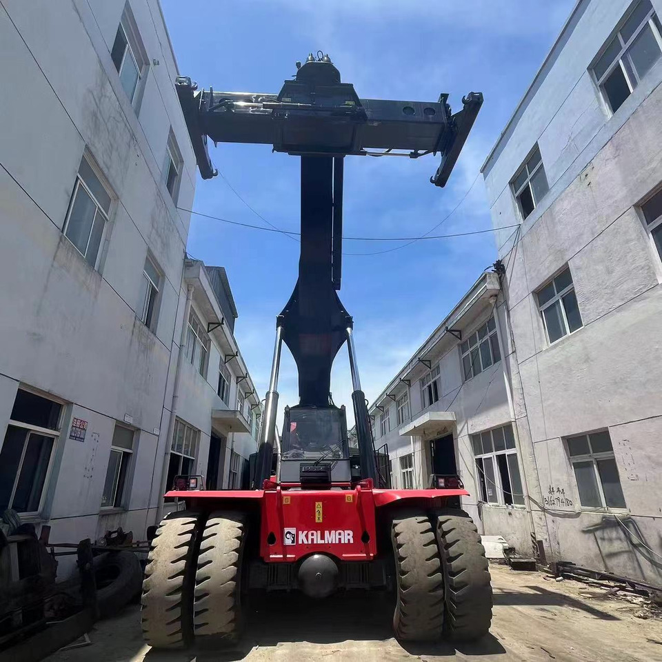 Kalmar DRD450 - Mobile crane: picture 2 Kalmar DRD450 - Mobile crane: picture 2
