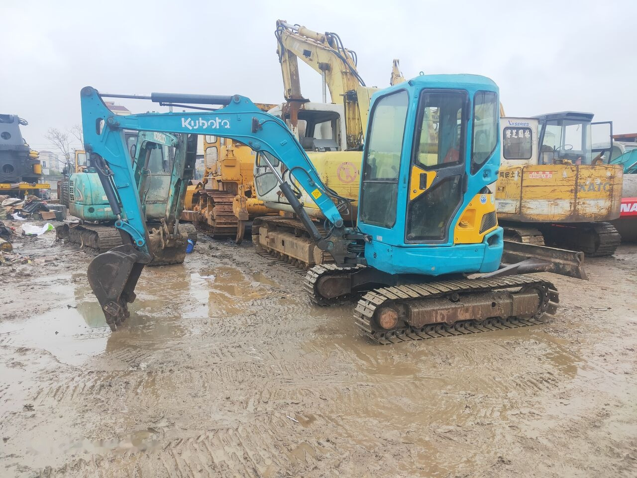 Kubota U35 - Mini excavator: picture 1 Kubota U35 - Mini excavator: picture 1
