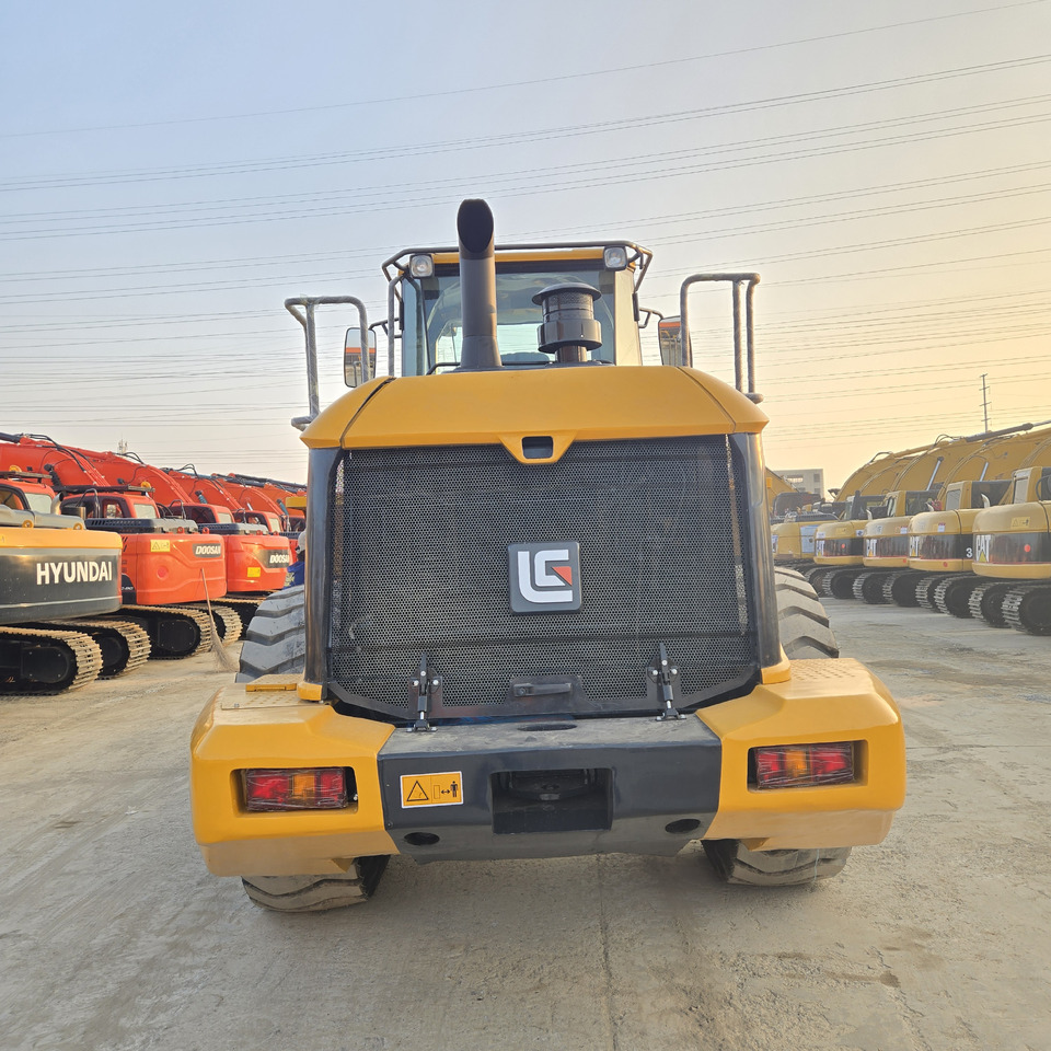 Liugong 862H - Wheel loader: picture 3 Liugong 862H - Wheel loader: picture 3