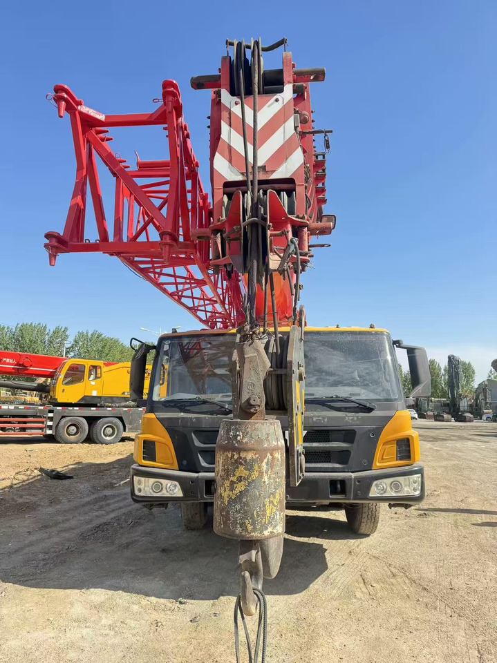 SANY STC750 - All terrain crane: picture 4 SANY STC750 - All terrain crane: picture 4