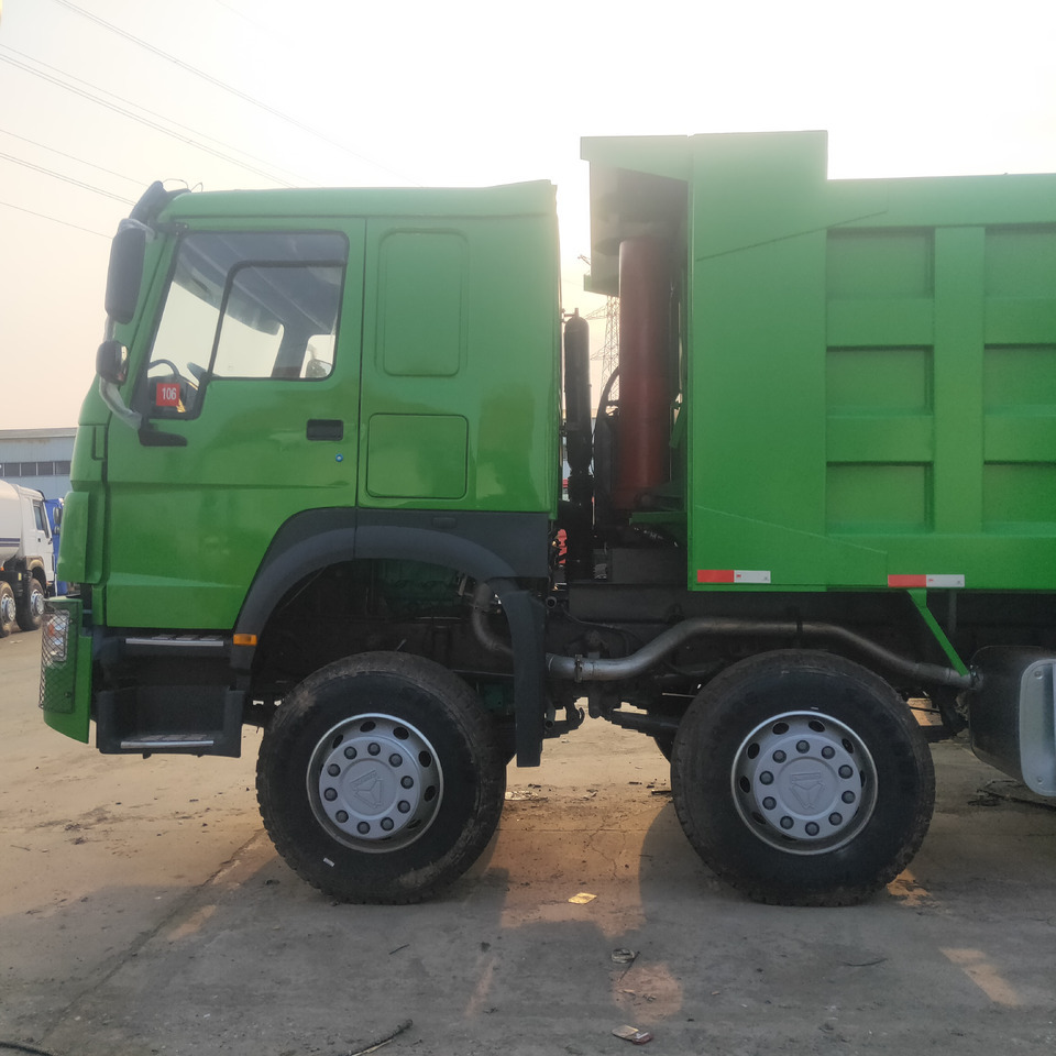 Tipper Sinotruk HOWO 371 8*4 Dump truck: picture 9 Tipper Sinotruk HOWO 371 8*4 Dump truck: picture 9