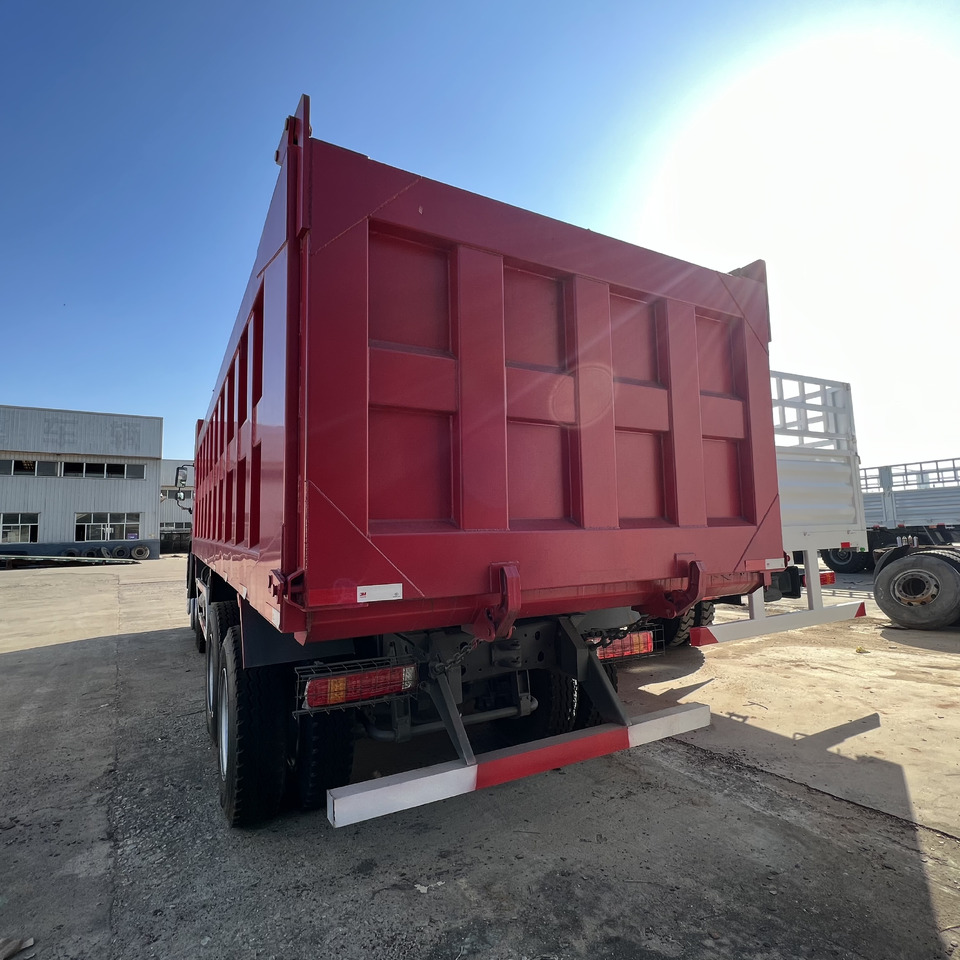 Sinotruk HOWO 371 8*4 Dump truck - Tipper: picture 2 Sinotruk HOWO 371 8*4 Dump truck - Tipper: picture 2