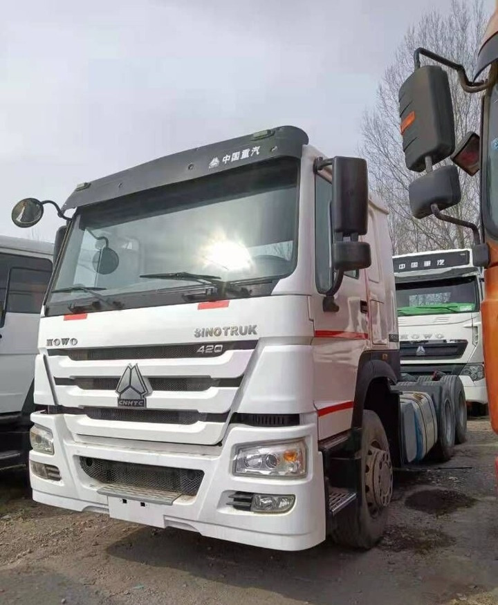 Sinotruk HOWO 420 Tractor - Tractor truck: picture 1 Sinotruk HOWO 420 Tractor - Tractor truck: picture 1