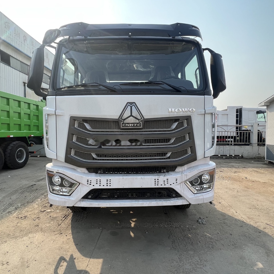 Tractor truck Sinotruk HOWO 6*4 Tractor: picture 6 Tractor truck Sinotruk HOWO 6*4 Tractor: picture 6