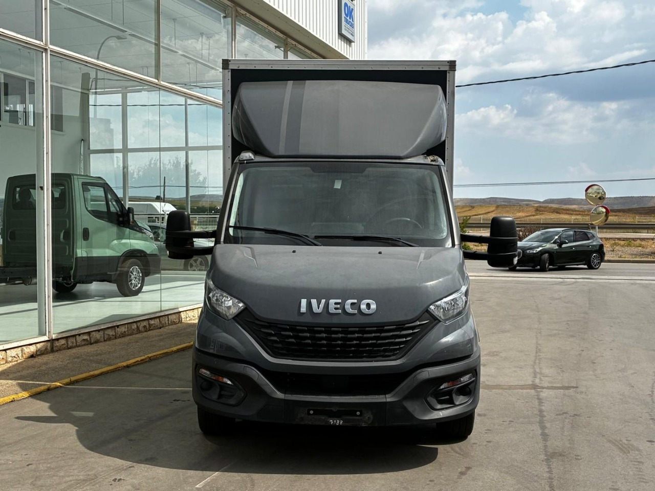 Caja cerrada IVECO 35C16 20m3 - Closed box van: picture 2 Caja cerrada IVECO 35C16 20m3 - Closed box van: picture 2