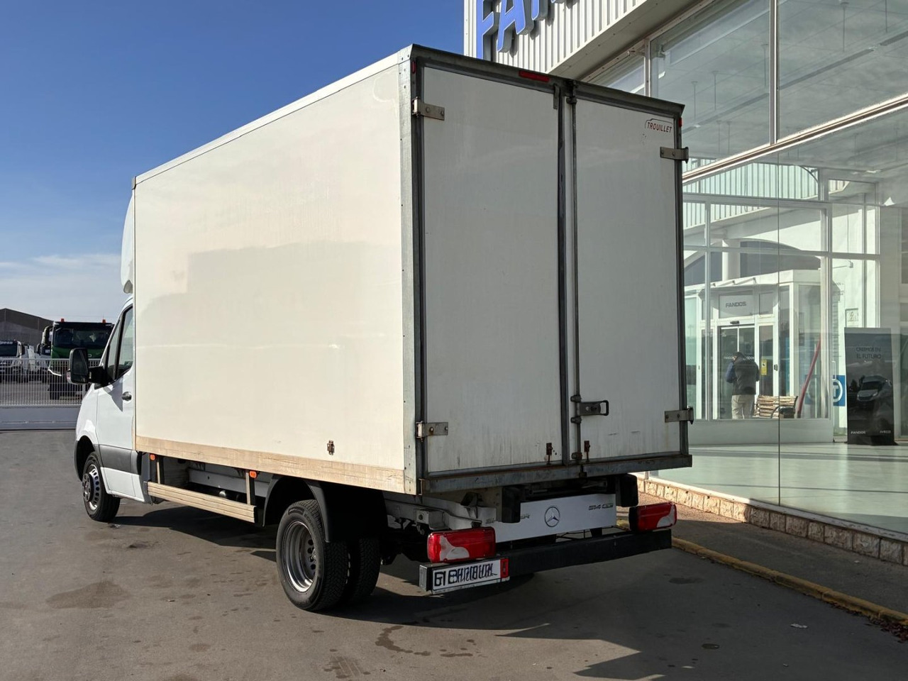 Caja cerrada Mercedes Sprinter 514 20m3 con puertas traseras - Closed box van: picture 4 Caja cerrada Mercedes Sprinter 514 20m3 con puertas traseras - Closed box van: picture 4