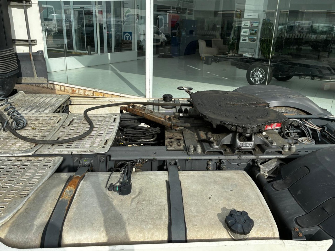 Cabeza Tractora DAF 480 SUPER SPACE CAB AUTOMATICA CON INTARDER - Tractor truck: picture 5 Cabeza Tractora DAF 480 SUPER SPACE CAB AUTOMATICA CON INTARDER - Tractor truck: picture 5