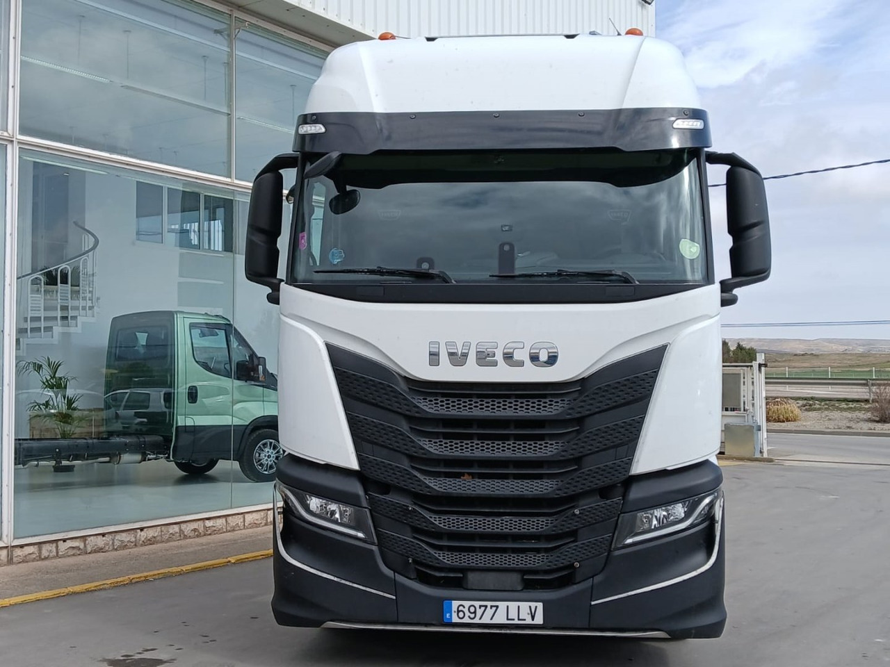 Cabeza Tractora IVECO 460 AUTOMATICO INTARDER ADR - Tractor truck: picture 2 Cabeza Tractora IVECO 460 AUTOMATICO INTARDER ADR - Tractor truck: picture 2