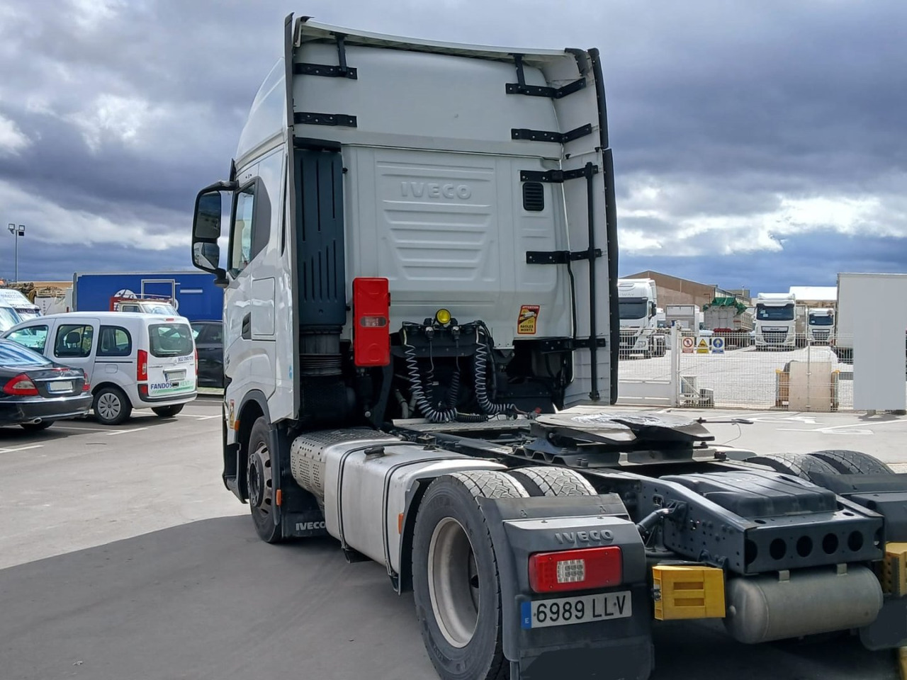 Cabeza Tractora IVECO 460 AUTOMATICO INTARDER ADR - Tractor truck: picture 4 Cabeza Tractora IVECO 460 AUTOMATICO INTARDER ADR - Tractor truck: picture 4