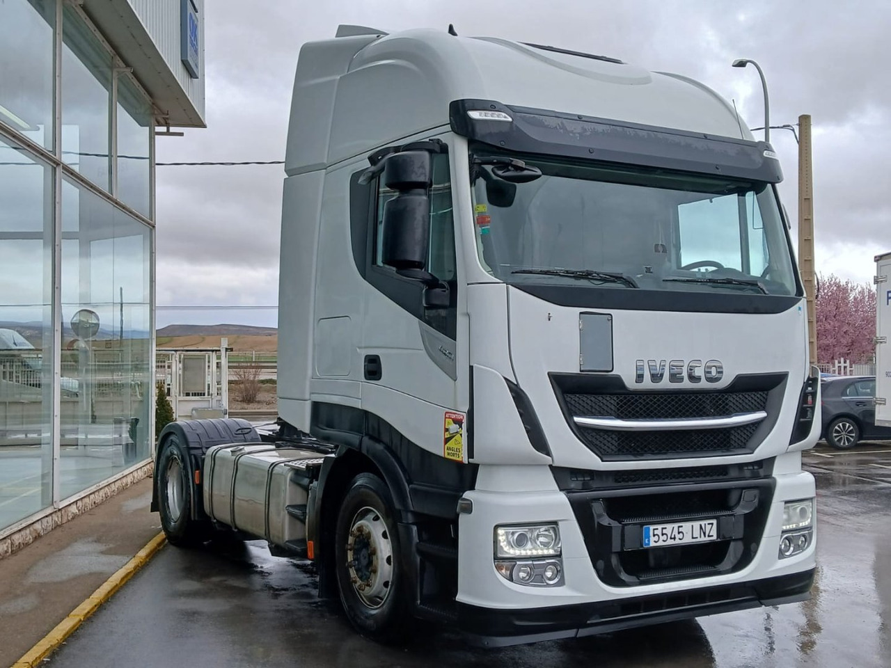 Cabeza Tractora IVECO 480 AUTOMATICO CON INTARDER - Tractor truck: picture 3 Cabeza Tractora IVECO 480 AUTOMATICO CON INTARDER - Tractor truck: picture 3