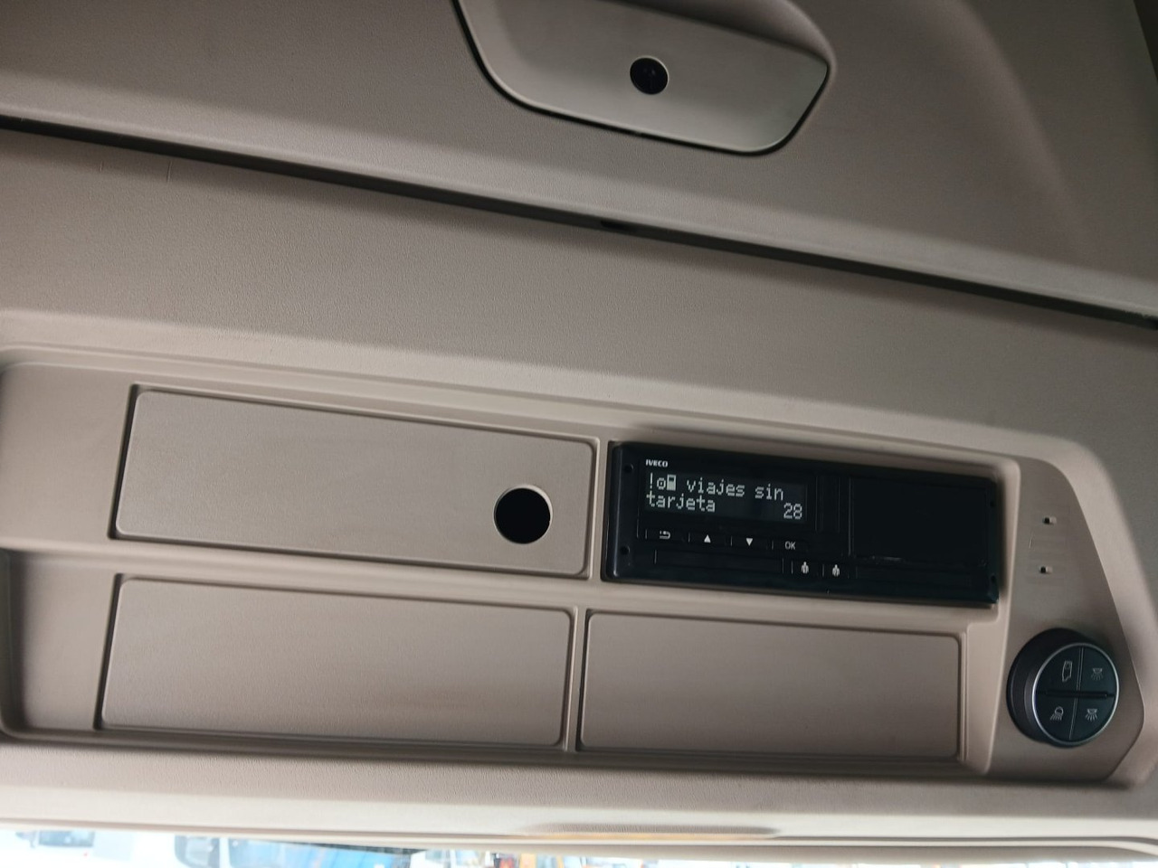 Tractor truck Cabeza Tractora IVECO 480 AUTOMATICO CON INTARDER: picture 16