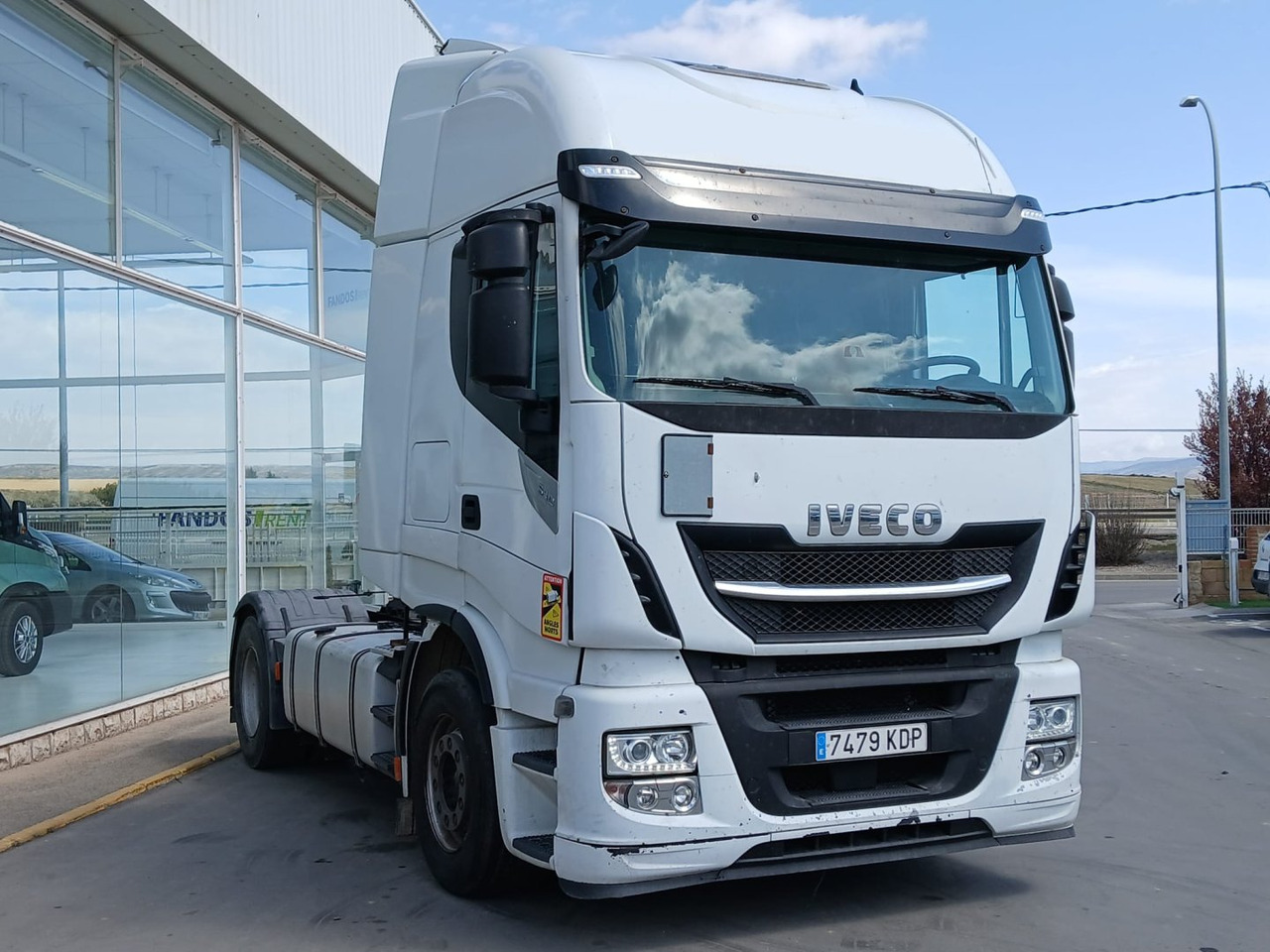 Cabeza Tractora IVECO 510 AUTOMATICO CON INTARDER - Tractor truck: picture 3 Cabeza Tractora IVECO 510 AUTOMATICO CON INTARDER - Tractor truck: picture 3