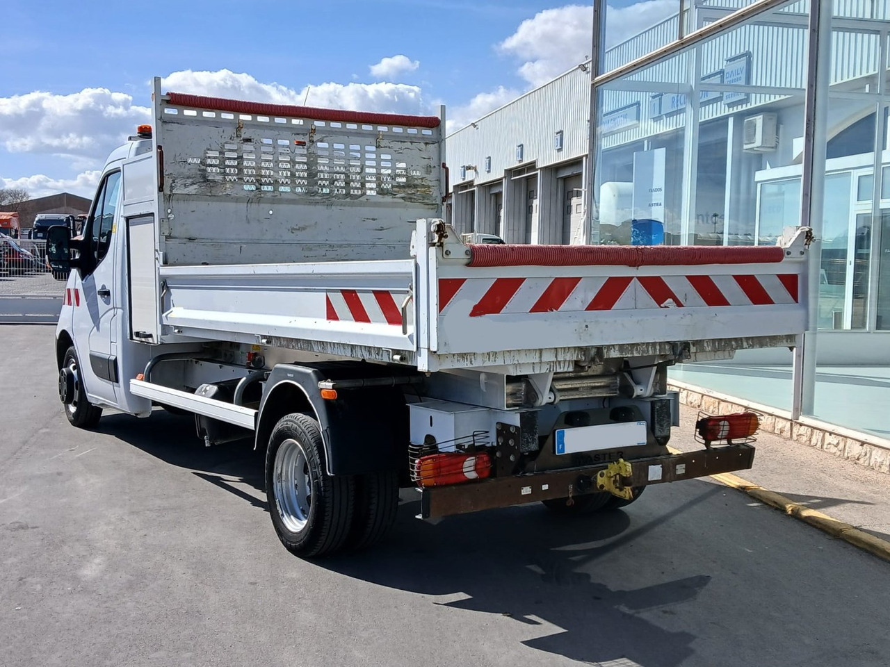 Volquete/Dumper Renault MASTER R3500 L3 2.3 - Tipper van: picture 3 Volquete/Dumper Renault MASTER R3500 L3 2.3 - Tipper van: picture 3