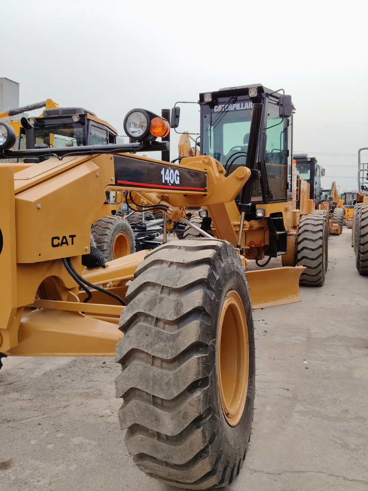 CAT 140G 140K 140H - Grader: picture 2 CAT 140G 140K 140H - Grader: picture 2