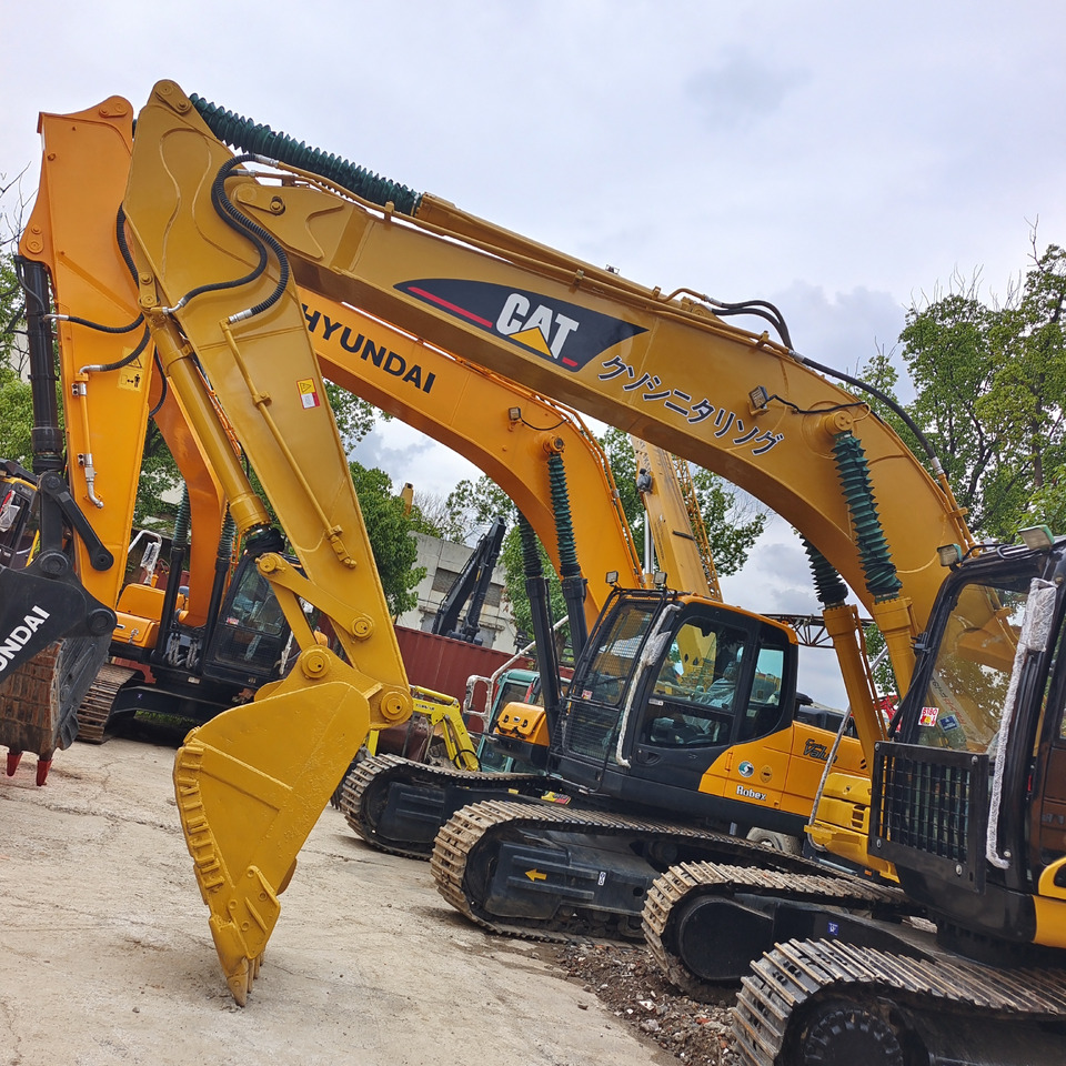 CATERPILLAR 320CL CAT 320 CL 320BL 320D2L - Crawler excavator: picture 2 CATERPILLAR 320CL CAT 320 CL 320BL 320D2L - Crawler excavator: picture 2