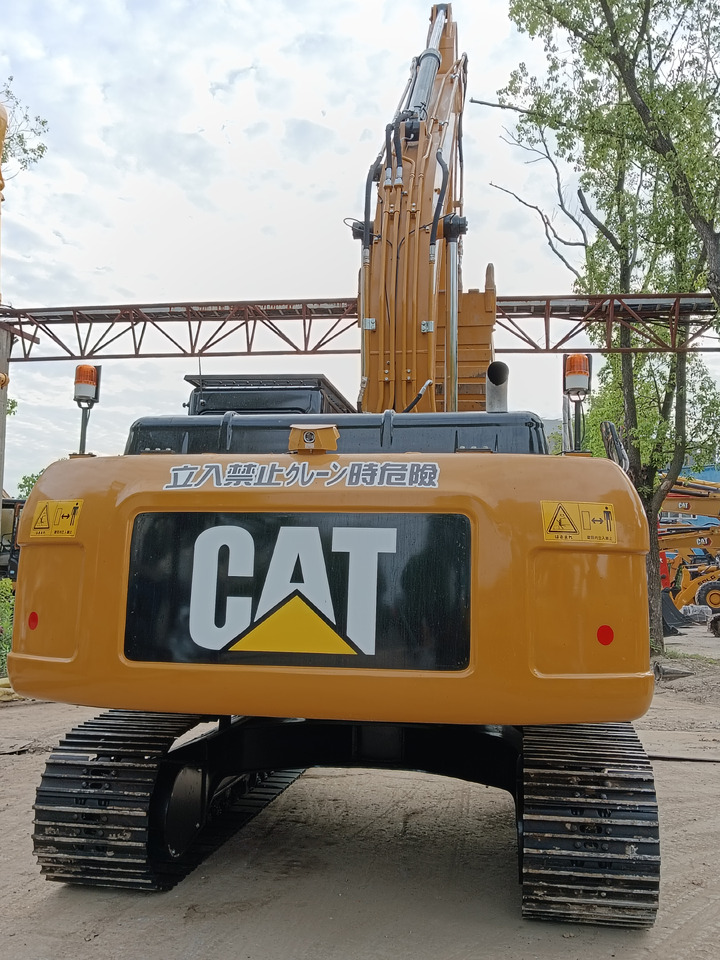 CATERPILLAR 324 DL CAT 324D 2 L - Crawler excavator: picture 2 CATERPILLAR 324 DL CAT 324D 2 L - Crawler excavator: picture 2