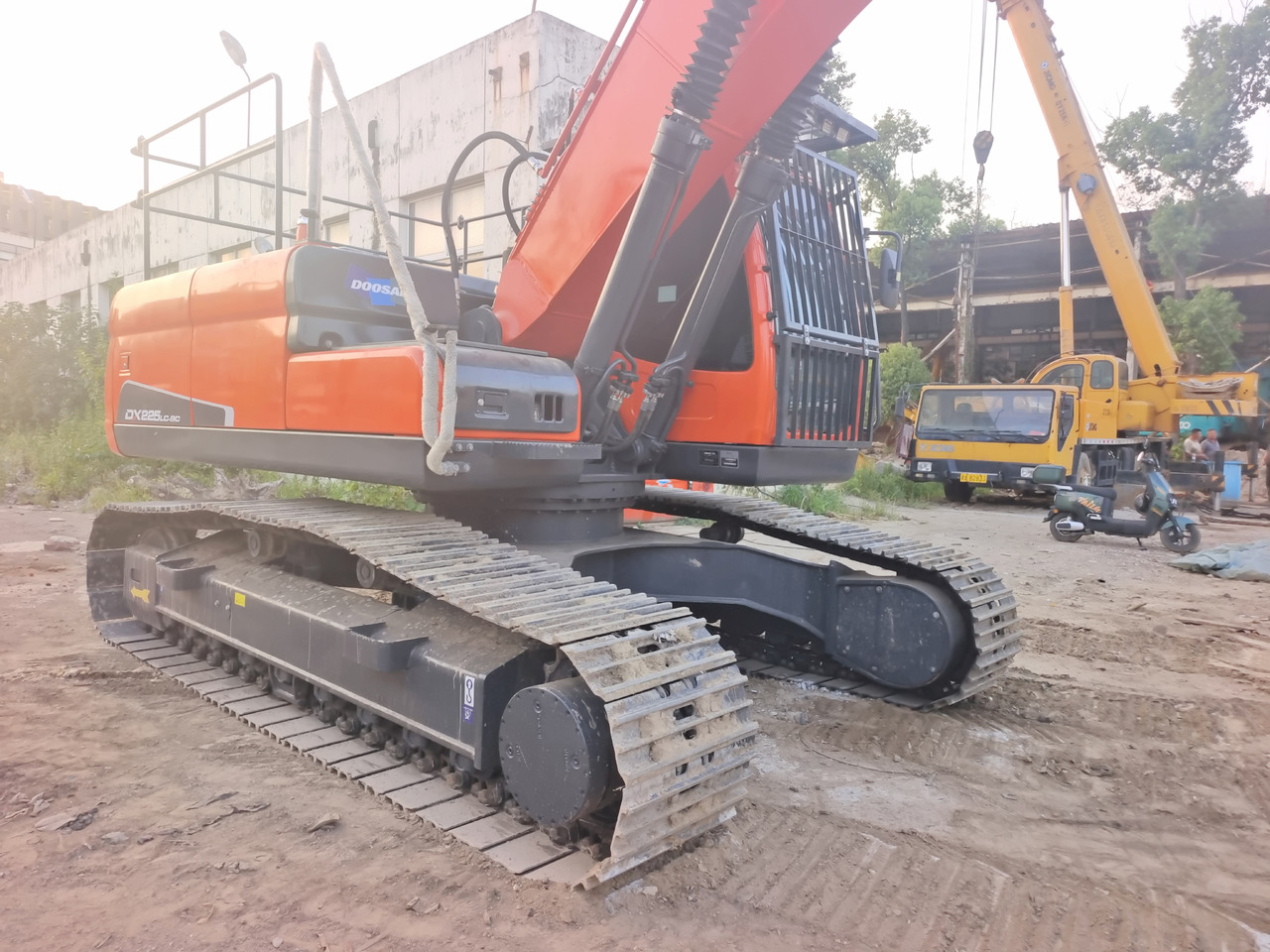 Crawler excavator DOOSAN DX225lc-9c: picture 25 Crawler excavator DOOSAN DX225lc-9c: picture 25