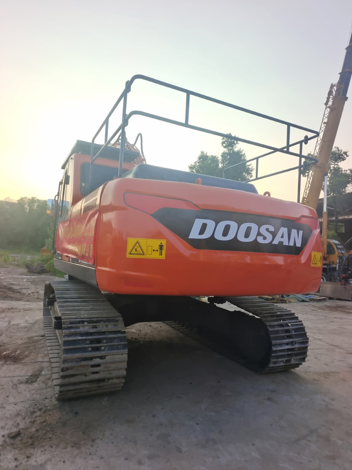 Crawler excavator DOOSAN DX225lc-9c: picture 13 Crawler excavator DOOSAN DX225lc-9c: picture 13